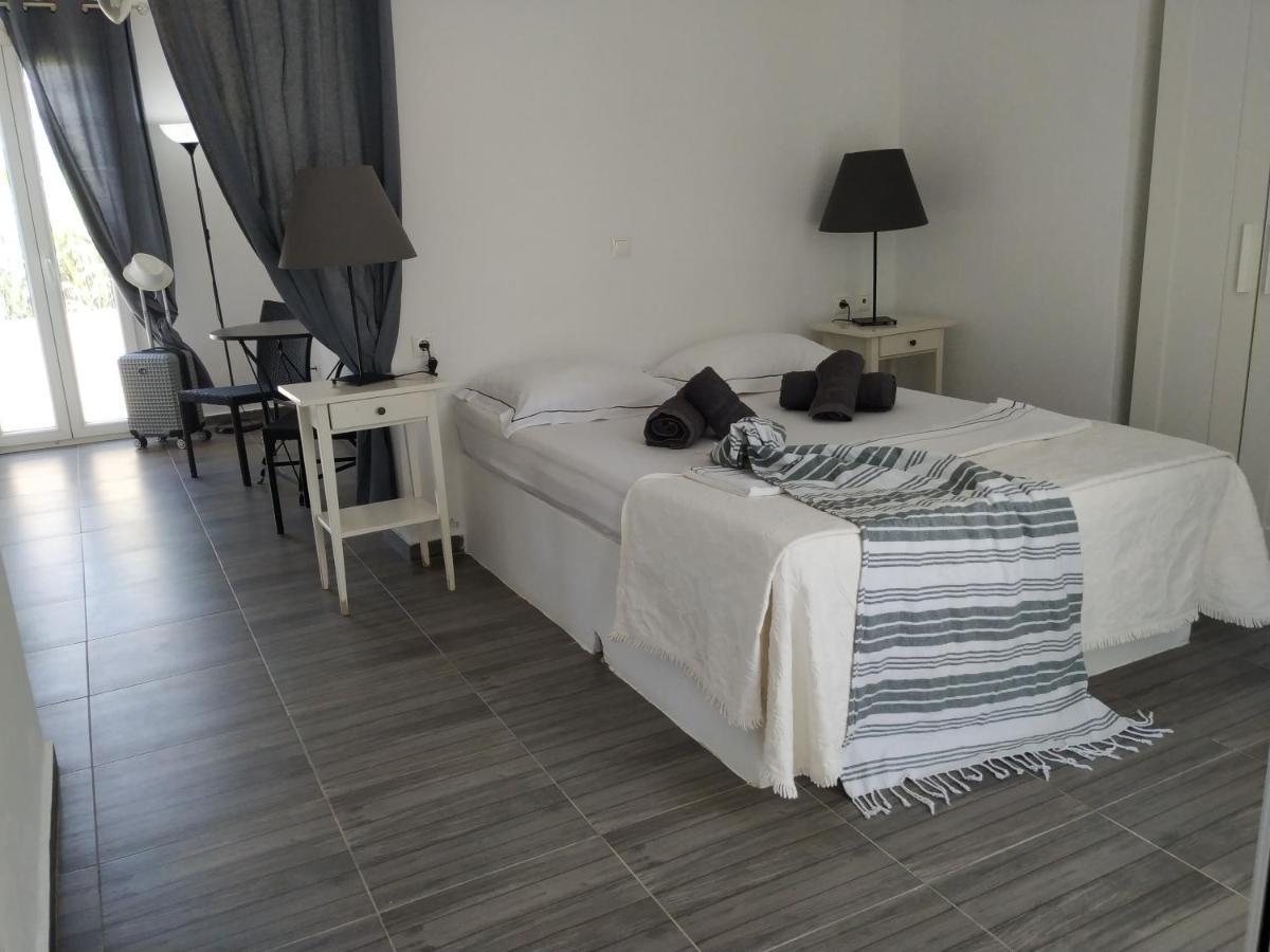 Avlomonasbeach Livadi  외부 사진