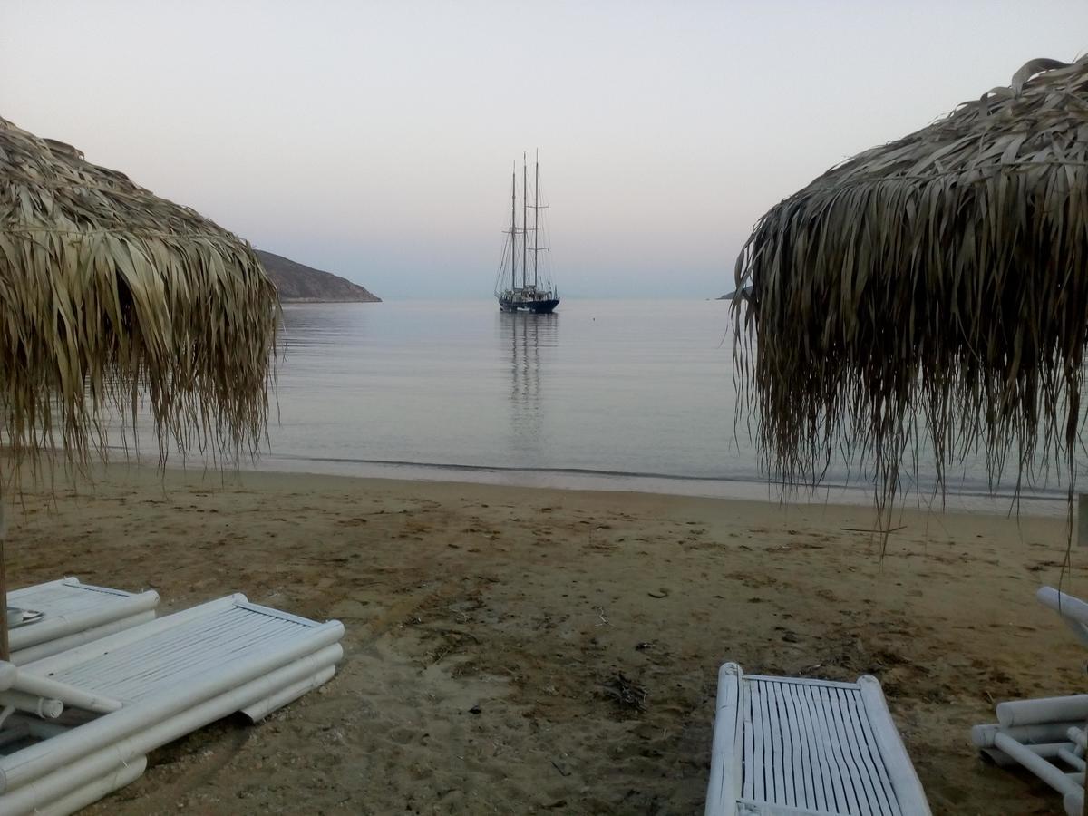 Avlomonasbeach Livadi  외부 사진